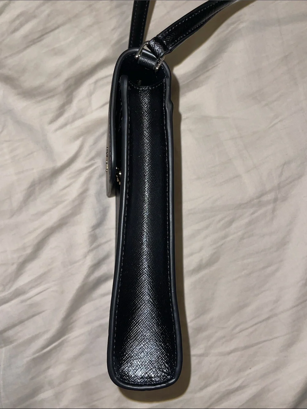 NWOT Kate Spade Madison Saffiano Leather Phone Crossbody Black KC592